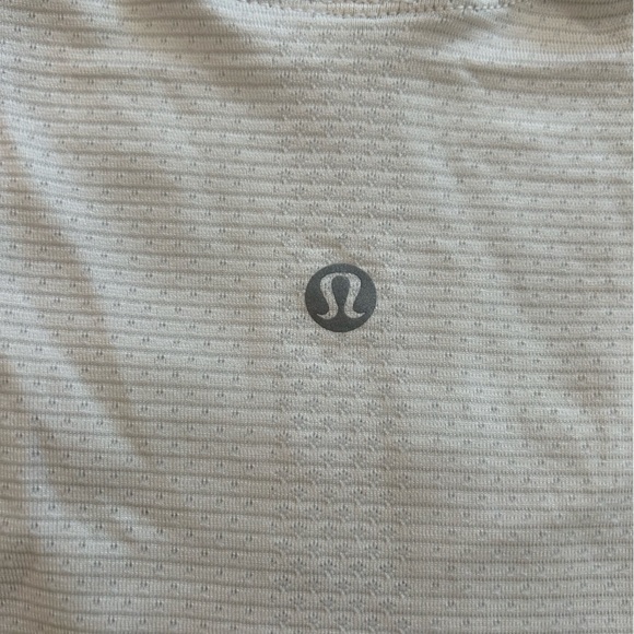 Lululemon Swiftly Tech Long Sleeve Race Length in White, size 4 - Picture 4 of 5